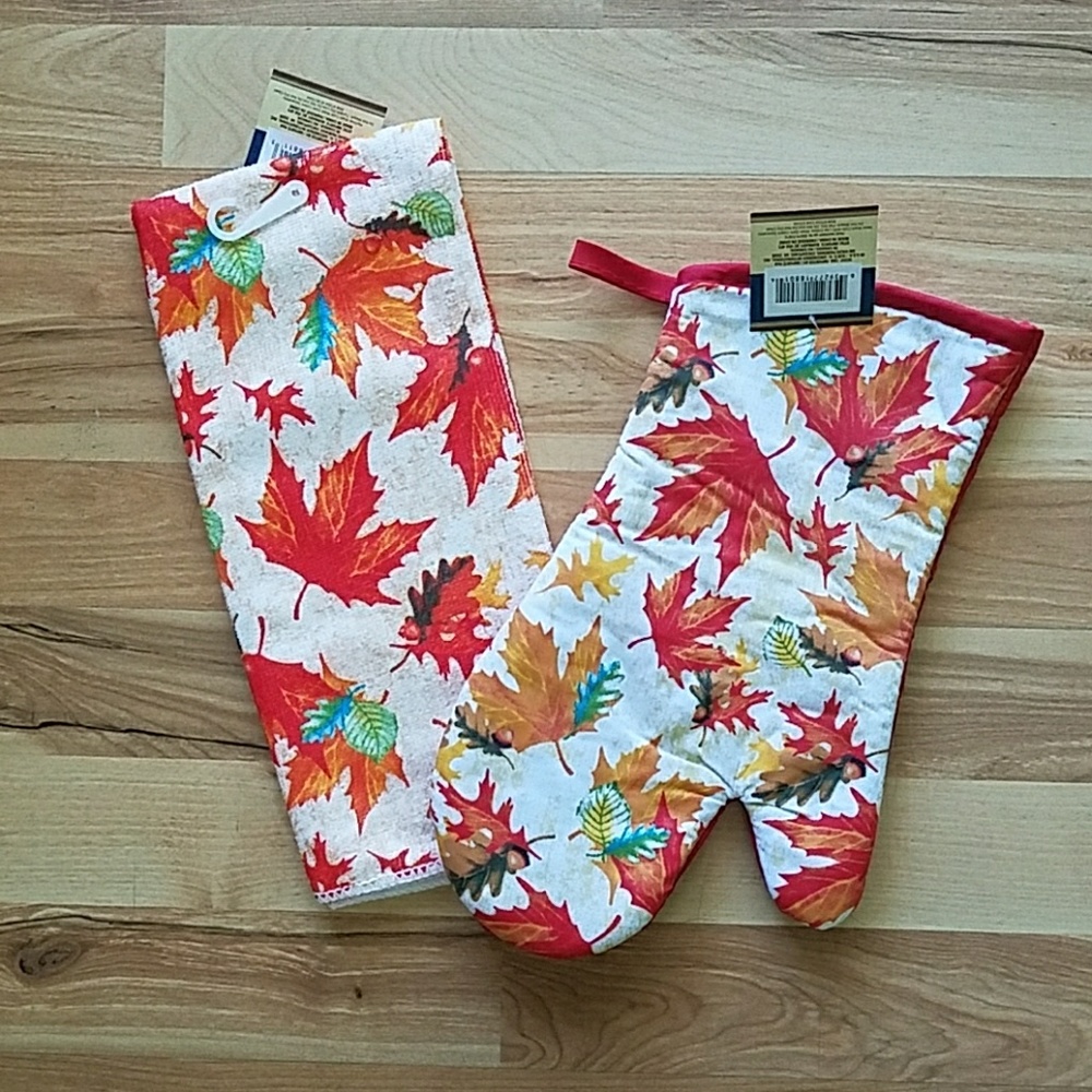 Today Only! $10 Autumn Kitchen Set
